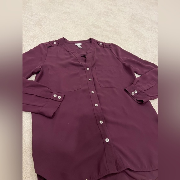 DYNAMITE Burgundy Work Blouse in Size Small GUC - Picture 6 of 8